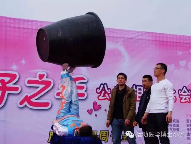 科比季后赛脚踝扭伤,科比髋关节受伤