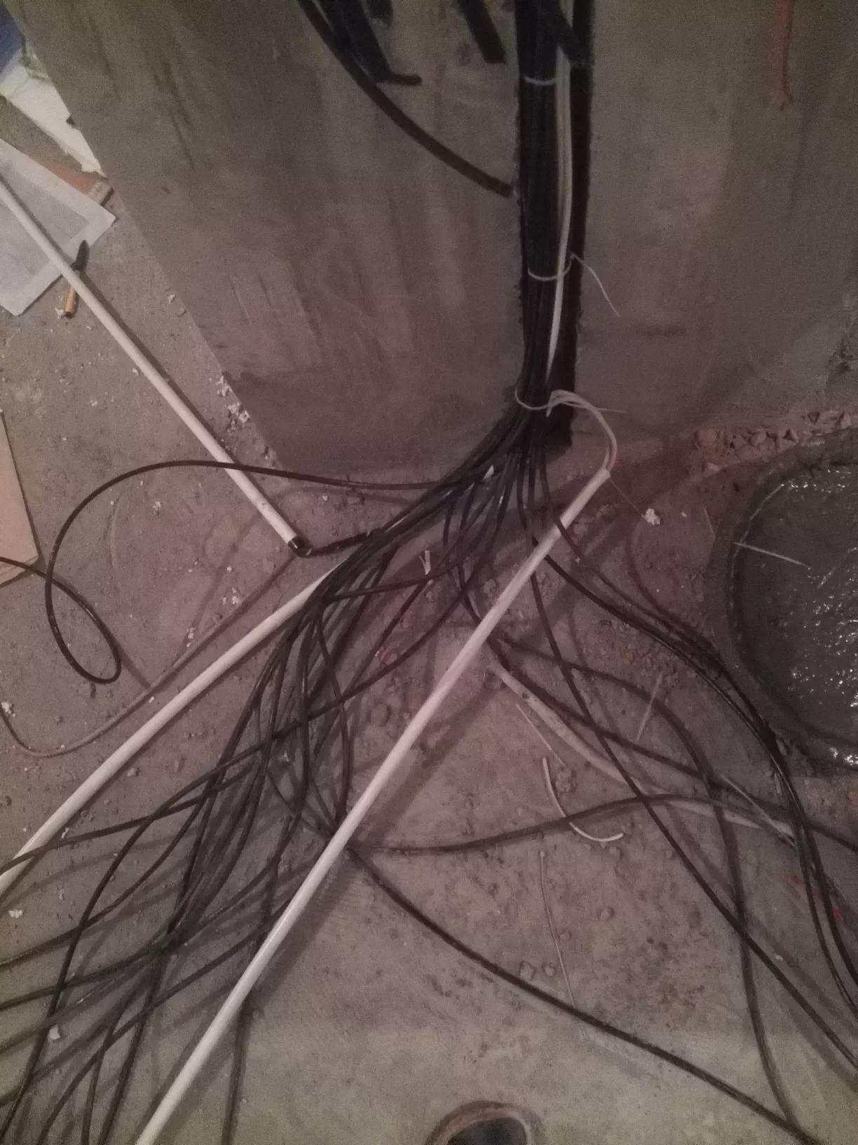 弱电箱太小放不进路由器怎么办,路由器太大了装不进弱电箱