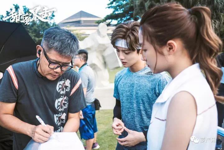 鹿晗和关晓彤现在是情侣吗,鹿晗和关晓彤是真情侣吗