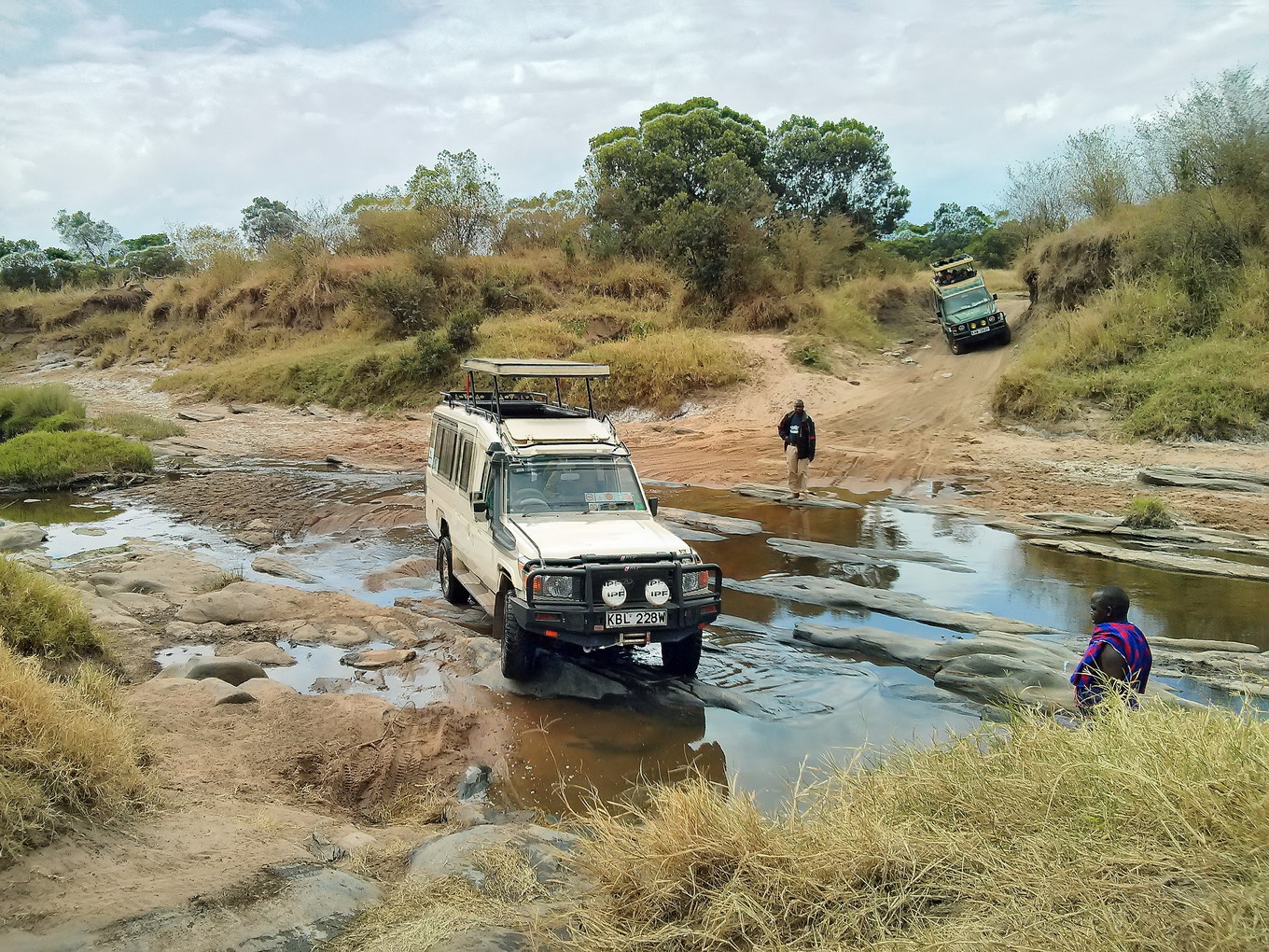 东非野生动物大迁徙纪录片视频,东非动物大迁徙纪录片摄影师