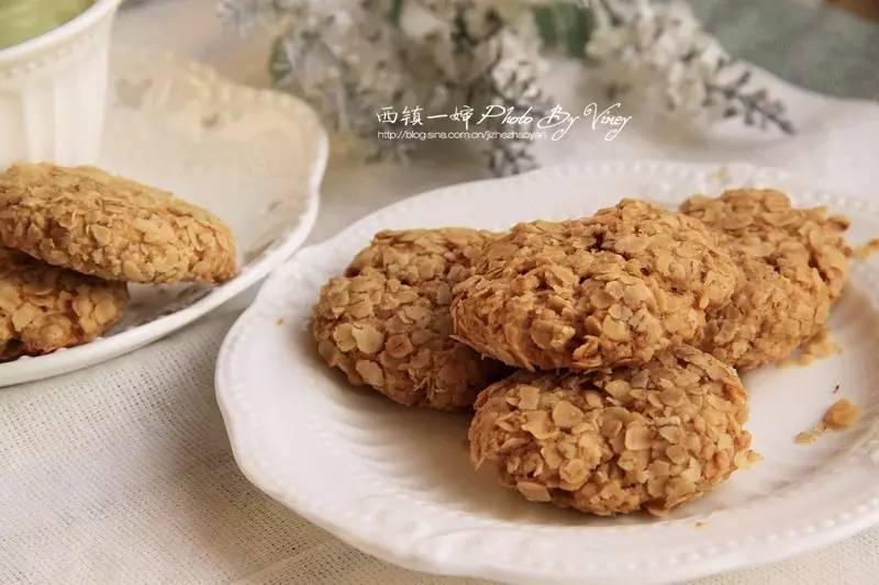 手把手教你做超好吃的酥脆饼干,只用一个材料就能做出的饼干