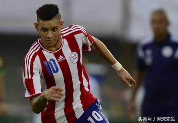 负净胜球冲进世界杯？被遗忘的铁军复活，谢阿根廷送温暖