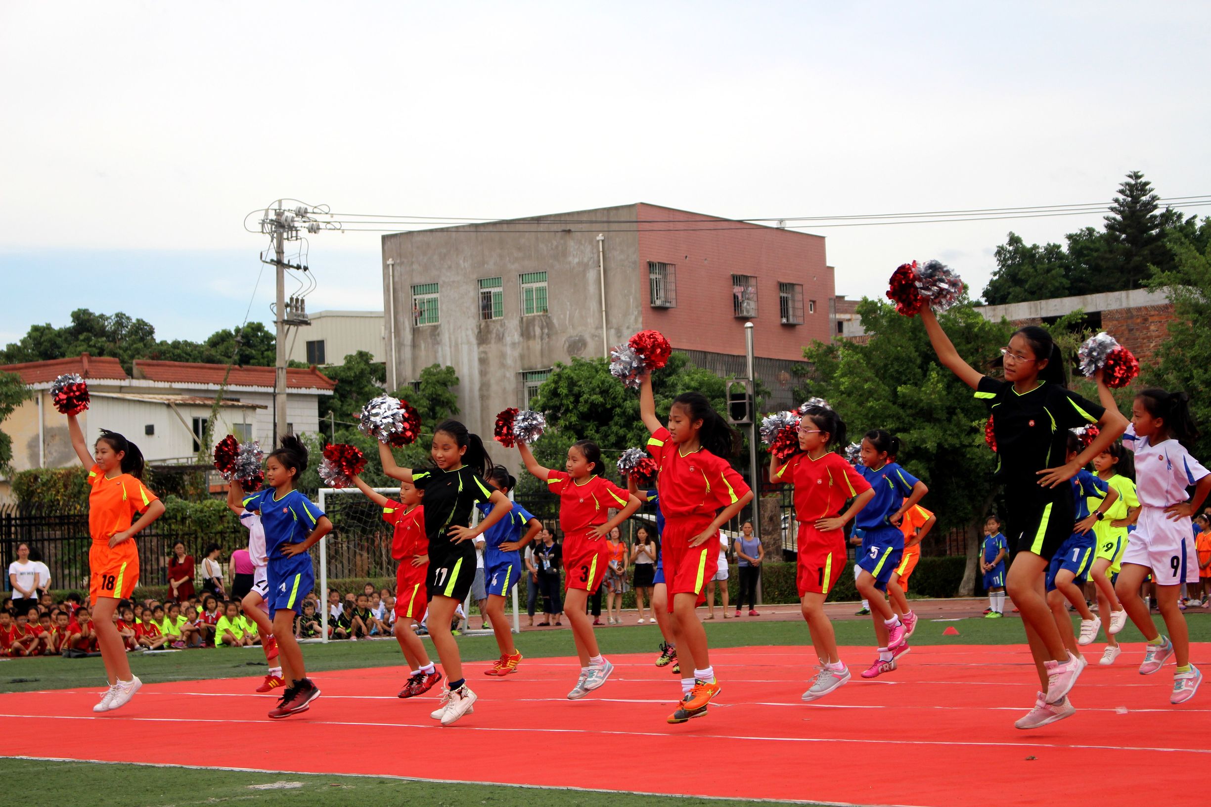 前进小学体育艺术节共几天,赛罕区民族小学校园足球文化节