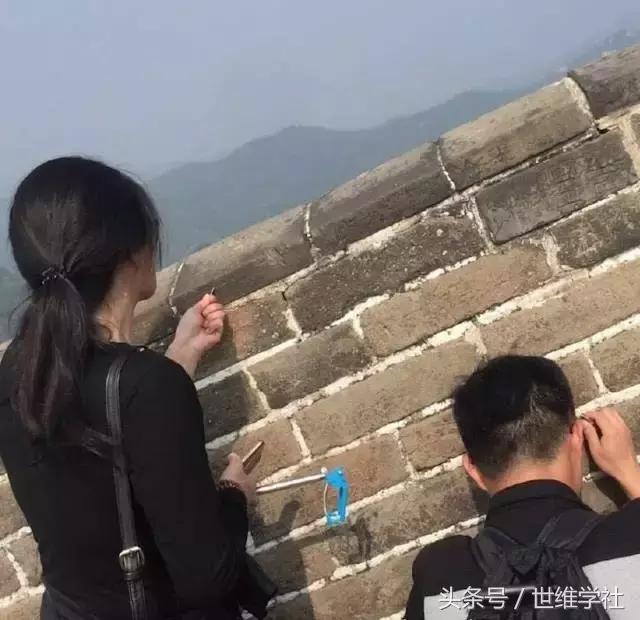 全民八天长假，正在毁掉我们的生活