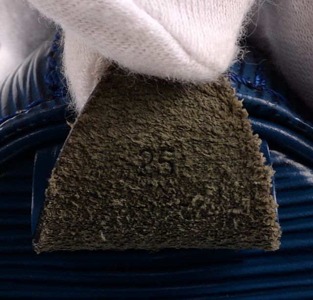 如何鉴定lv包包真假,怎样鉴定lv真假包包