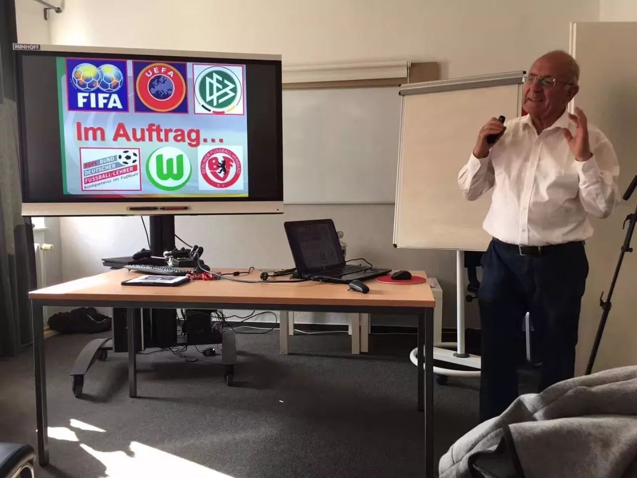 大众青训,为什么大众汽车赞助德国