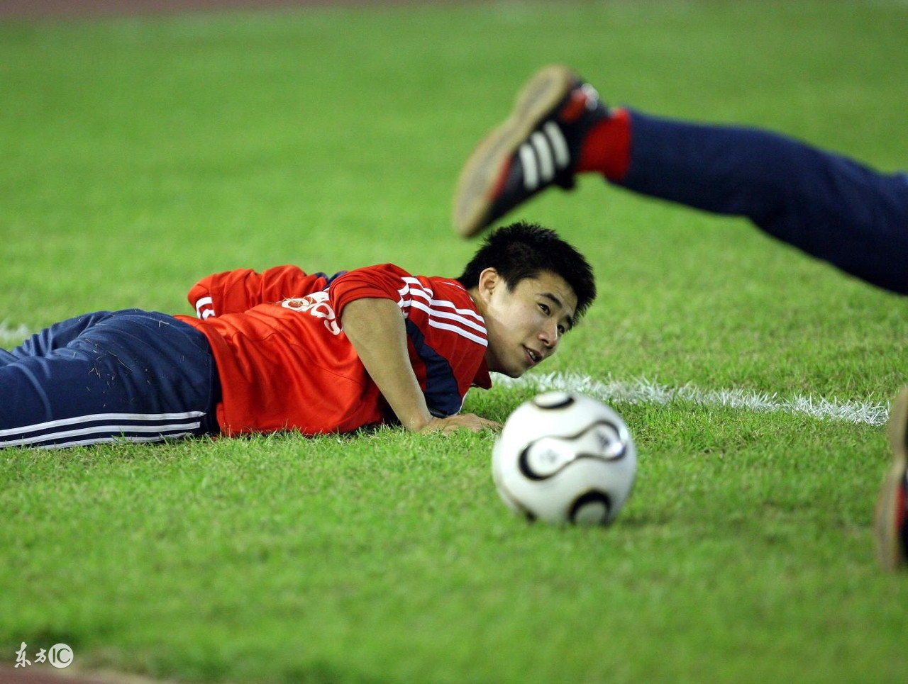 董方卓欧冠冠军合影,董方卓曼联比赛