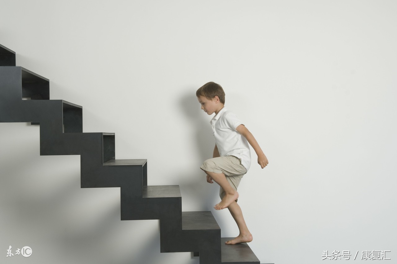 左膝关节内侧副韧带撕裂怎么锻炼,膝关节内侧副韧带损伤如何恢复