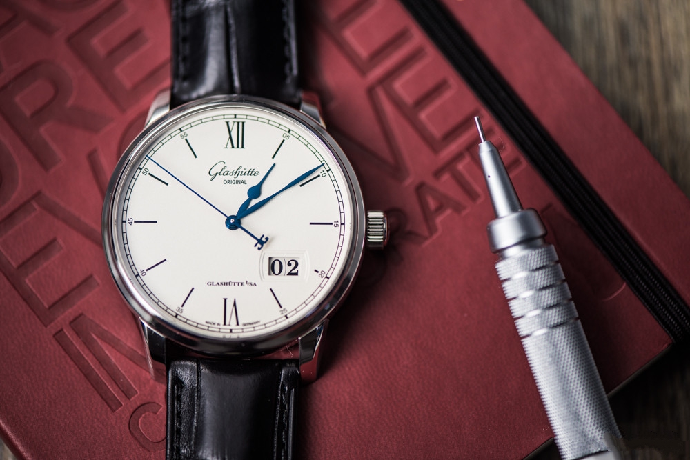 业内人士披露表坛黑幕：全世界百分之九十的假表竟然都来自于这里