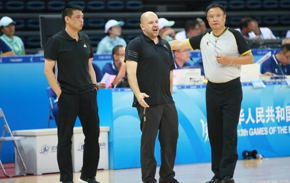 冷酷清理老臣是福是祸？曾经冠军之师要和昔日同城鱼腩比高低！