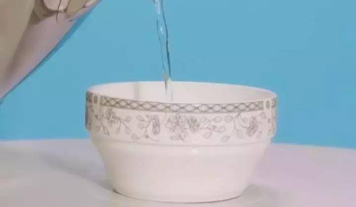 蜂蜜面粉自制美白面膜,面粉做面膜有多好用呢