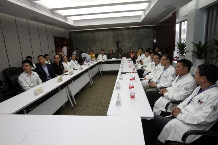 医疗界的“阿尔法狗”来到了浙江省中医院！几秒便可给出治疗建议