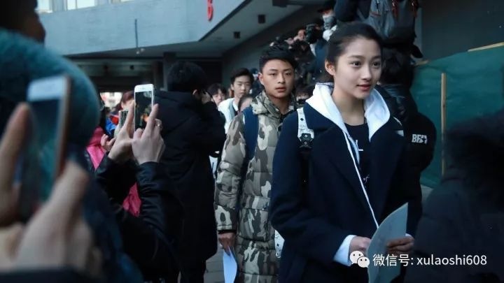 鹿晗的女朋友是关晓彤吗,鹿晗女友关晓彤照片