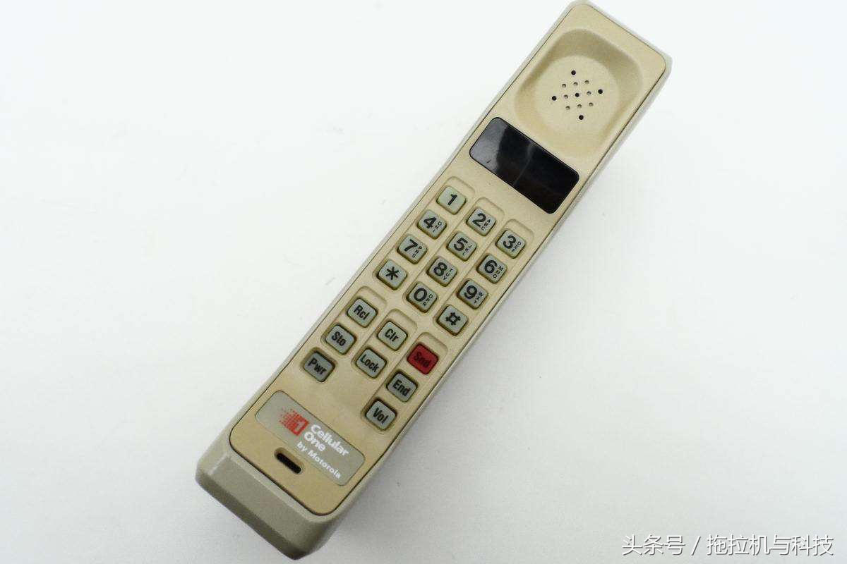 那是青春！我还记得你摩托罗拉V8