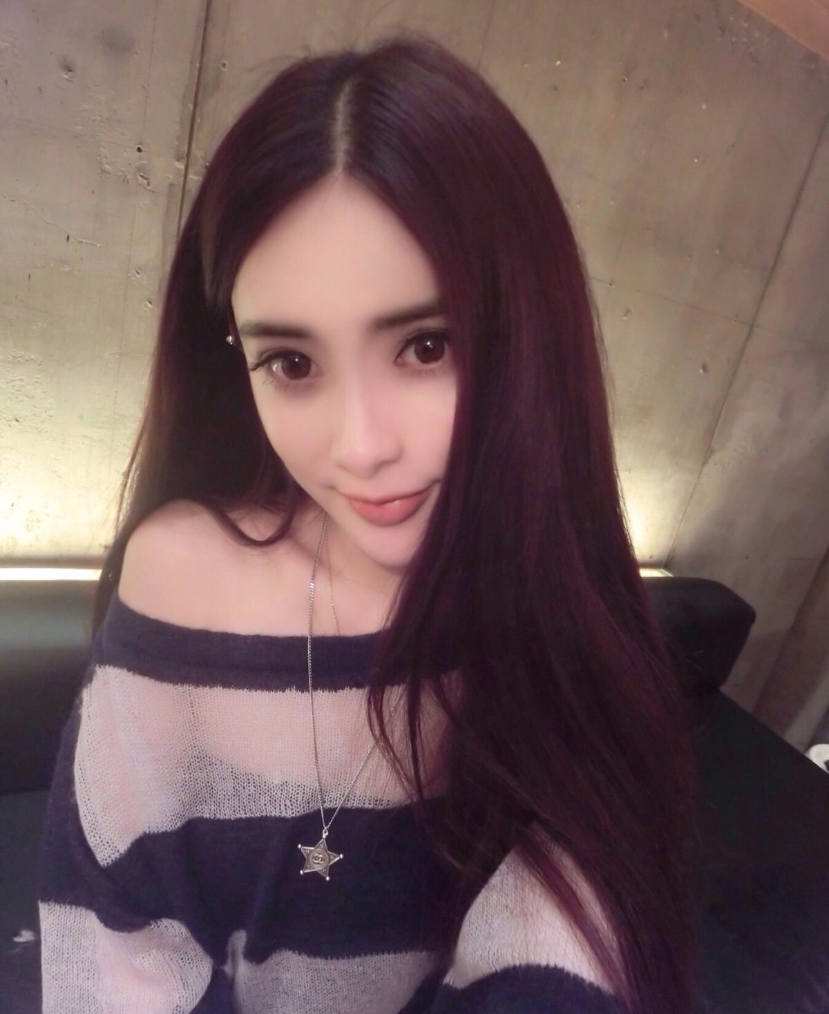 追女孩一定要学会的一招,追女孩最好的办法是吸引她的关注