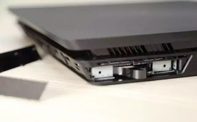 入手ps4slim和pro差距,ps4买slim好还是买pro好