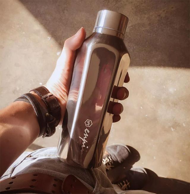 秋季保温杯女生,时髦又实用的保温杯