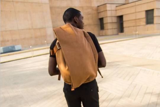 吃下这颗大安利|春季必入10款背包（男女都合适）