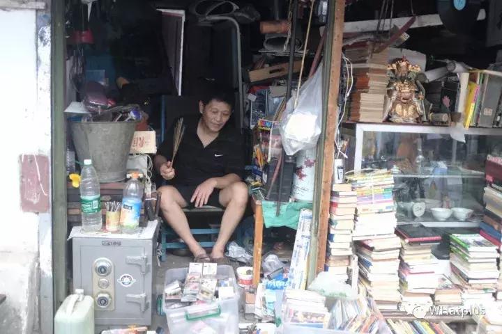 武汉怀旧磁带,收藏绝版的磁带