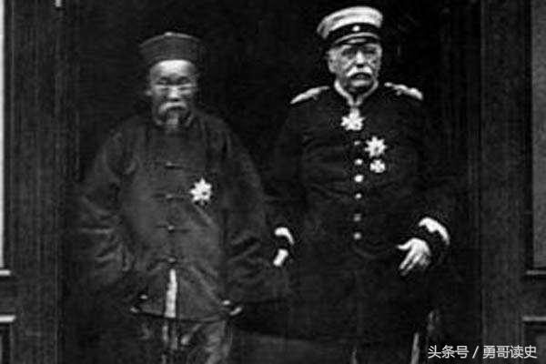 李鸿章学抛物线,李鸿章接受美国记者提问