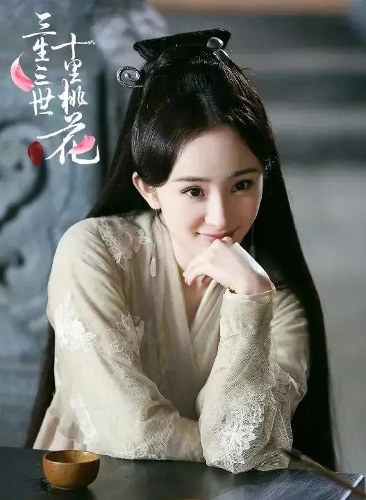 经常断货看看这些明星们用的口红吧