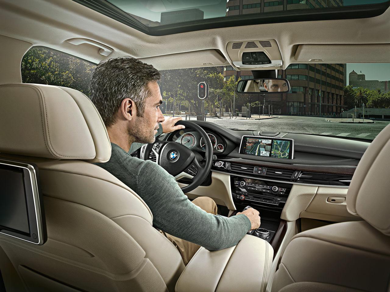 汽车被拖走取车流程,汽车被拖走去哪里