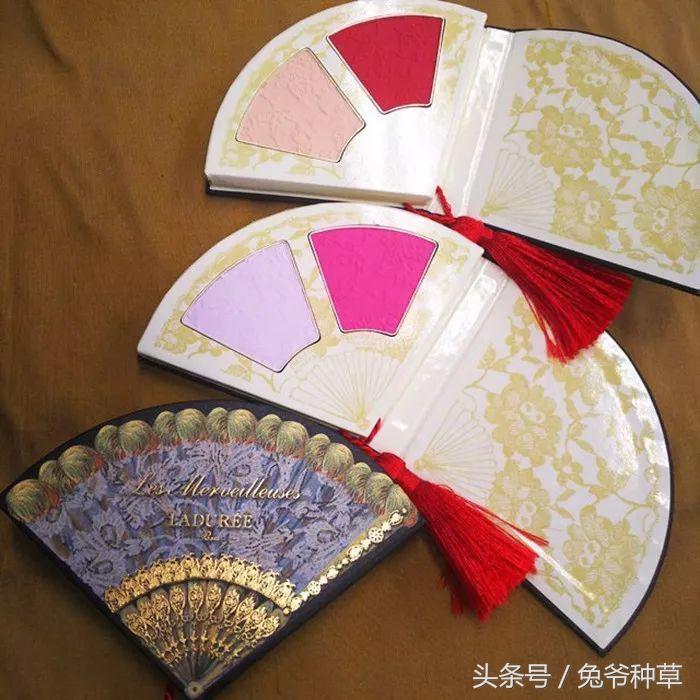 历年彩妆圣诞款,丧心病狂的妆容