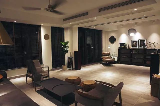 最红的网红淘宝店主,上海网红淘宝店主