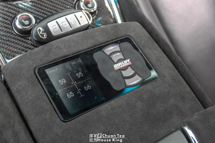 人生一定要搞一辆自己喜欢的车,英菲尼迪g37敞篷雷克萨斯is300c