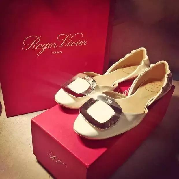 人生第一个奢侈品应该买什么,人生最昂贵的十大奢侈品