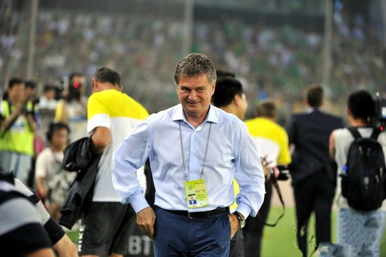 洋哨本轮执法“津门双雄”，一名帅曾斥这么做看不懂！