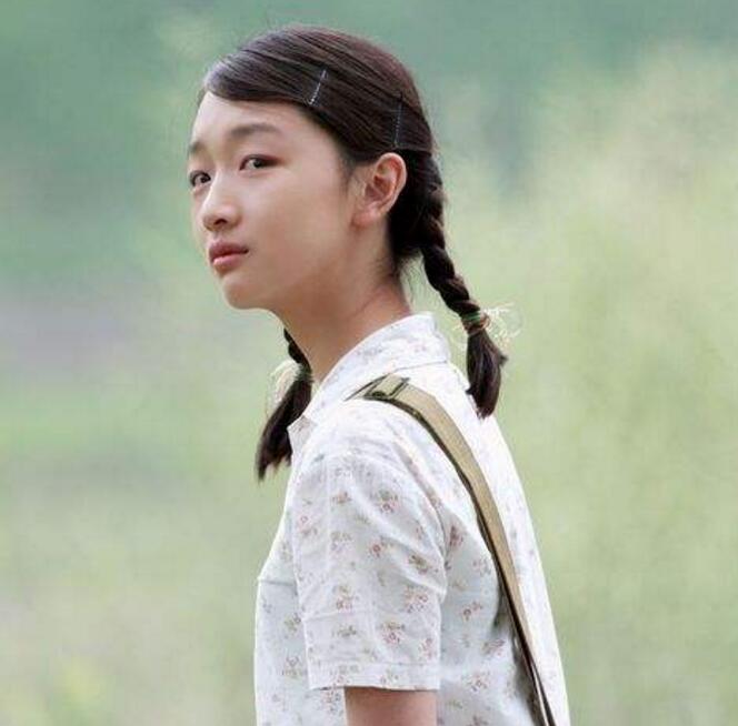 张慧雯靠谋女郎出道却高开低走,张慧雯看起来很年轻