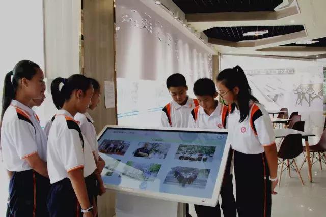 柳州市第十二中学农志勋,柳州市第十二中学许尧