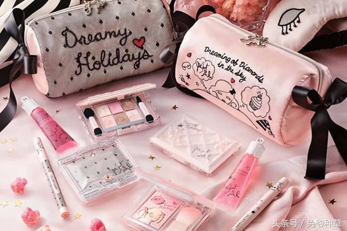 历年彩妆圣诞款,丧心病狂的妆容