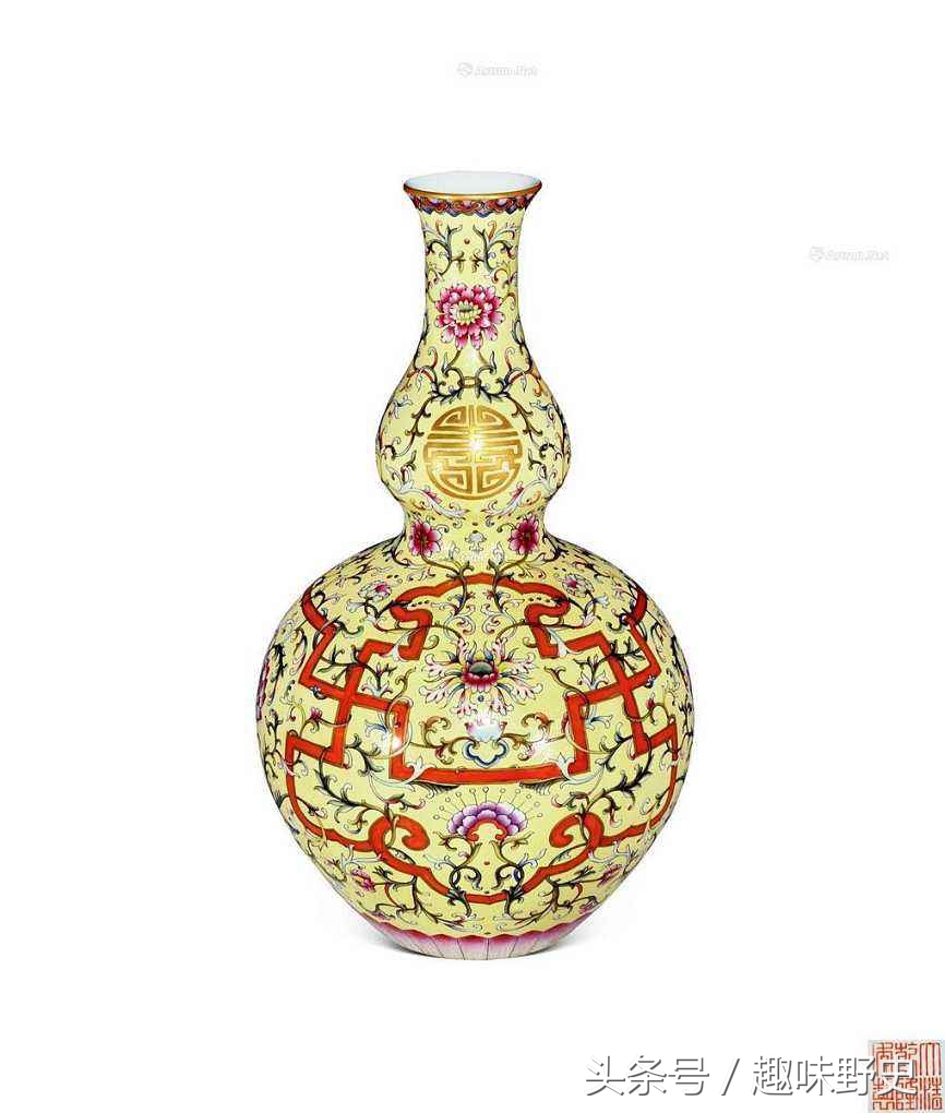 明清瓷器为什么那么多人收藏，看看拍卖的十大天价瓷器你就知道了