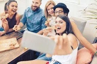 从“快休闲”到“趣玩馆”，乐凯撒概念店进化升级揭示的4大趋势