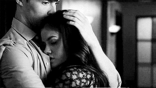 看哭！亲爱的游客，那个为你们服务的领队，是我最爱的妻子，请对她好一点