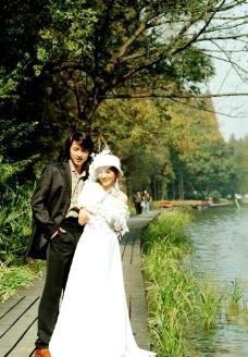 夫妻之间增进感情的甜言蜜语,想要夫妻感情深多点关心和包容