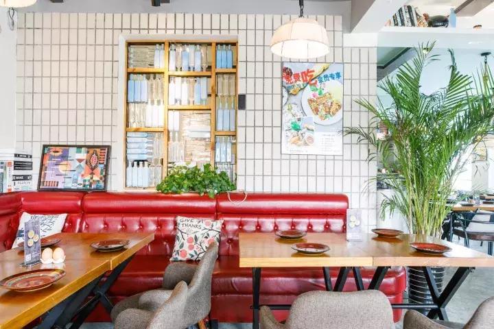 最火的网红鸡店,一周可售上千只的网红鸡