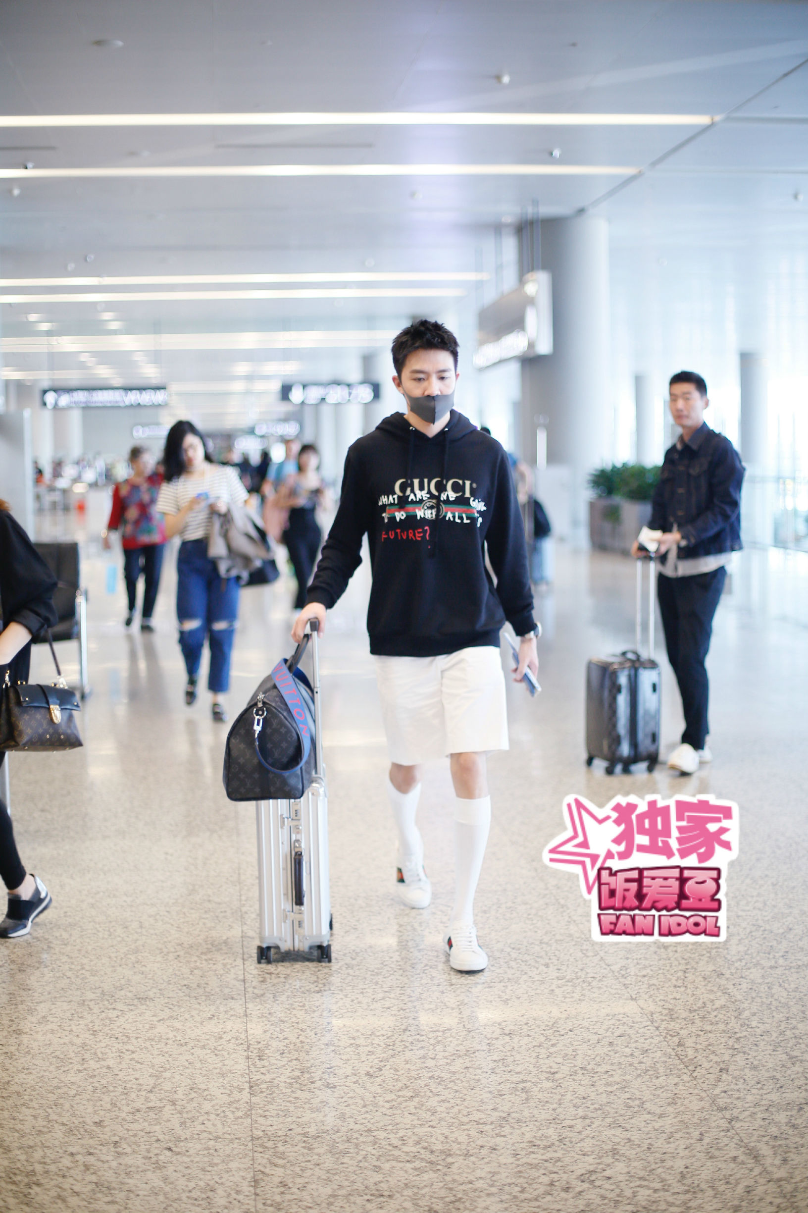 俞灏明港风穿搭,俞灏明早期穿搭