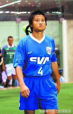 吴承瑛突破日本队,吴承瑛拼命三郎2002世界杯