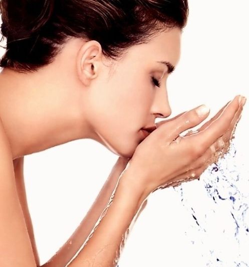 油性皮肤祛痘的小窍门简单有效,油性肌肤长痘怎么消除