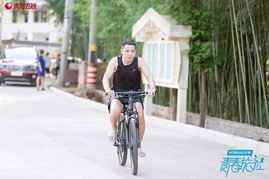 青春旅社王源景甜去医院视频,青春旅社赵英俊王源景甜