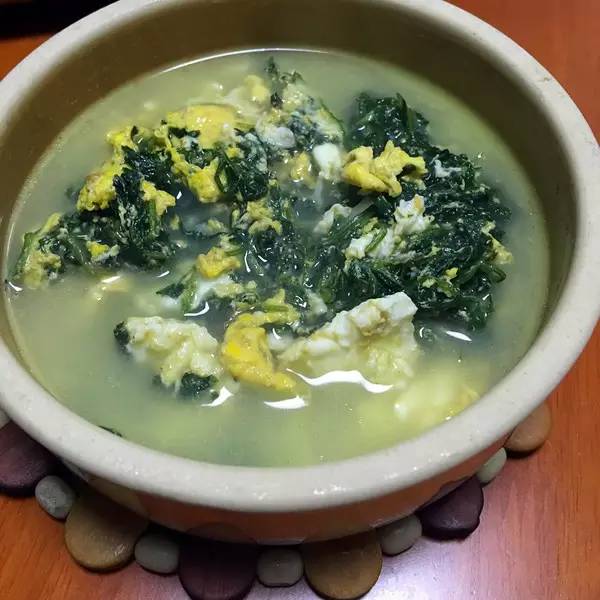 艾叶是女人的养生草艾叶的那些功效，应该早点知道