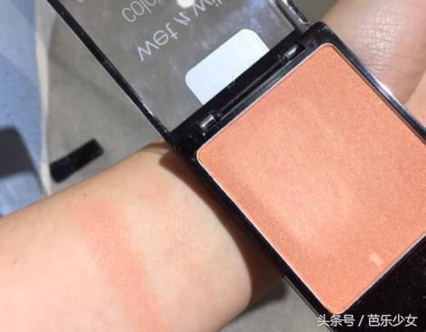 好冷冷冷冷～来一杯女明星最爱的“橙汁妆”吧