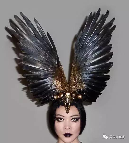 华人伦敦遭鹿攻击酿惨剧，事发地里士满公园警告：务必离鹿50米！