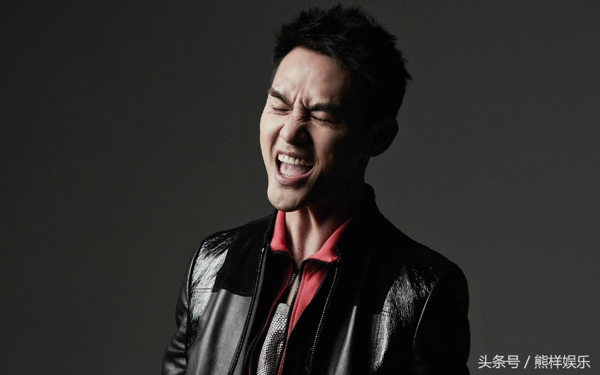 鐜嬪嚡铔颁紡涓庣唤鏀鹃潰瀵归潰,鐜嬪嚡铔颁紡涓庣唤鏀鹃潰瀵归潰瀹屾暣