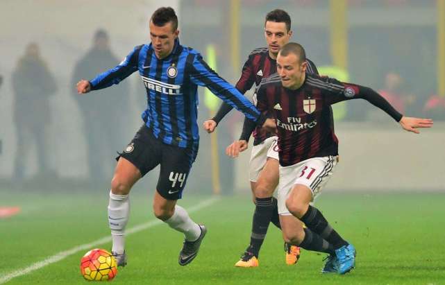 米兰虽败犹荣，蒙特拉终于开窍，临场指挥妙笔生花