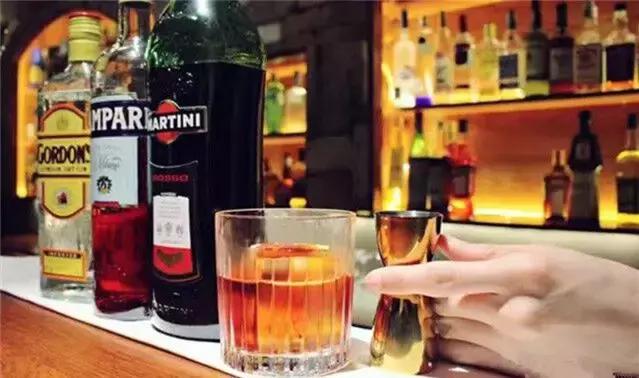 贵阳喷水池鸡尾酒吧推荐,贵阳鸡尾酒吧攻略