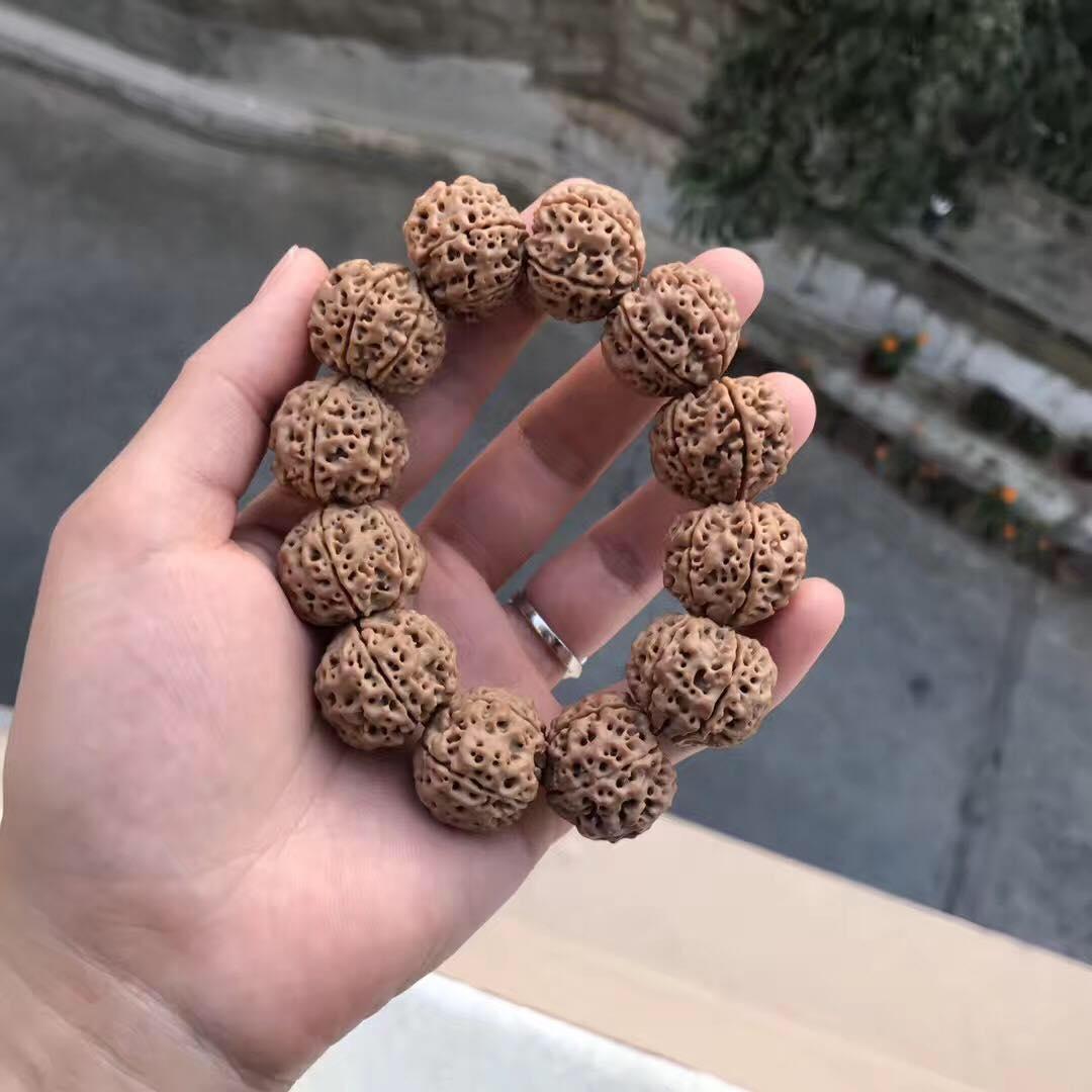 尼泊尔大金刚菩提手串怎么看好坏,大金刚菩提五瓣尼泊尔籽高油高密